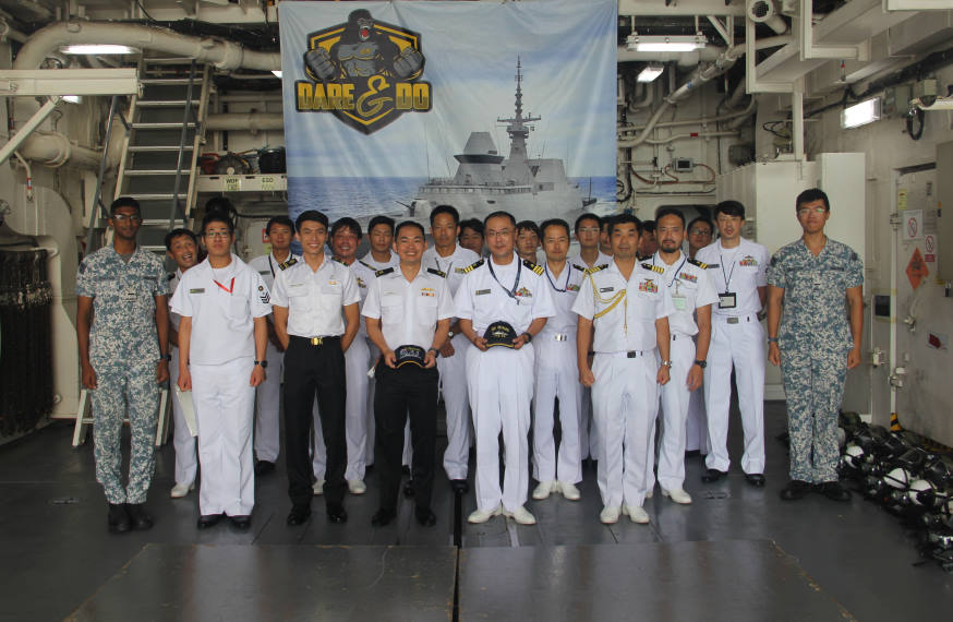 Both the RSN and JMSDF interact regularly through visits and port calls, such as the one earlier this year in March when the Akizuki-class Destroyer JS Suzutsuki called into port at RSS Singapura – Changi Naval Base. 