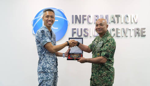 Malaysian Armed Forces Chief of Defence Forces Visits IFC