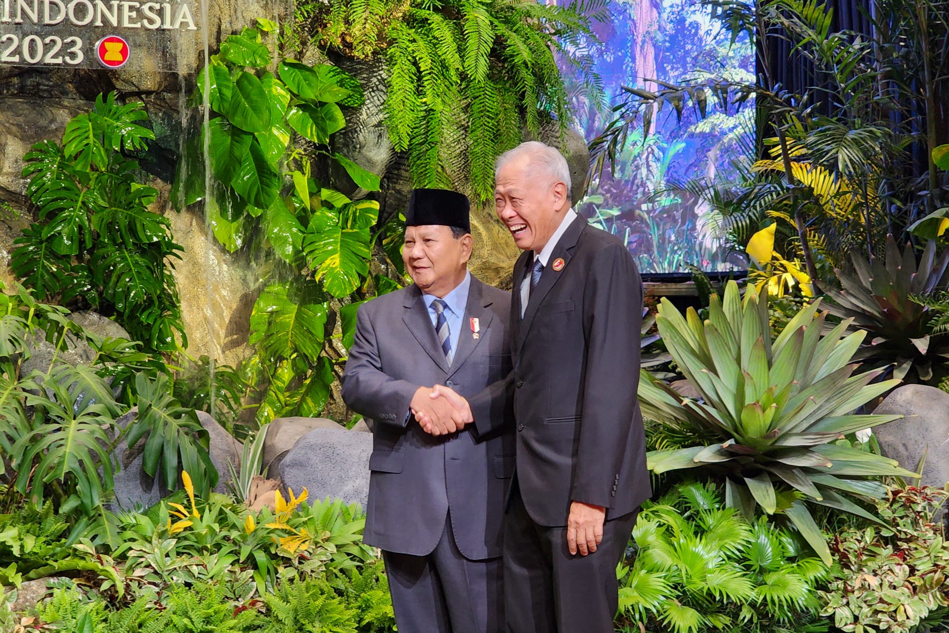 15nov23_nr_photo2