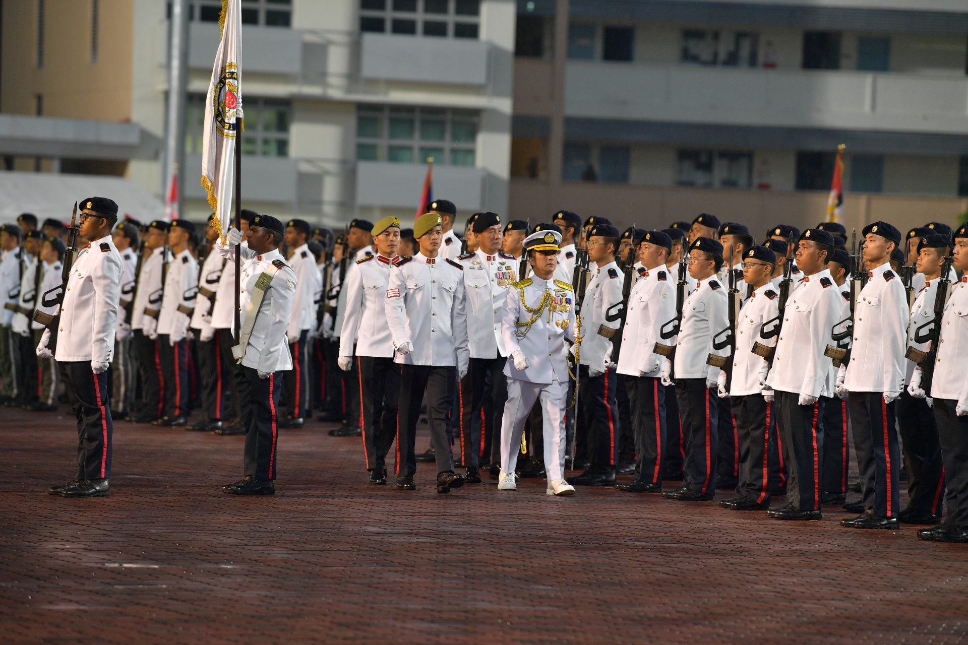 16nov23_nr2_photo1