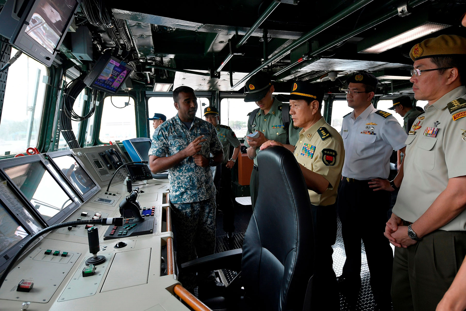 30may19_nr2-3