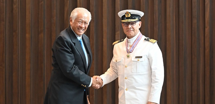 German Chief of Navy Receives Prestigious Military Award