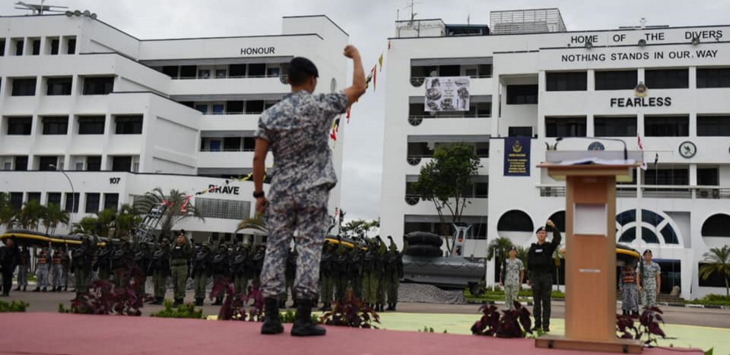 Commander Naval Diving Unit (NDU) Change in Command