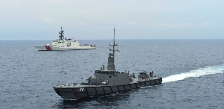 First PASSEX between MSRF and USCG