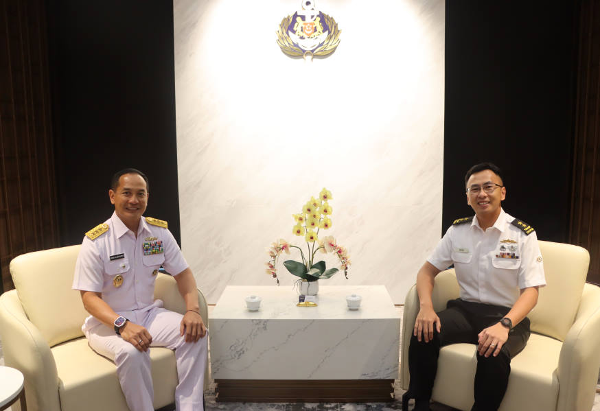 VADM Erwin (left) called on RADM Wat (right).