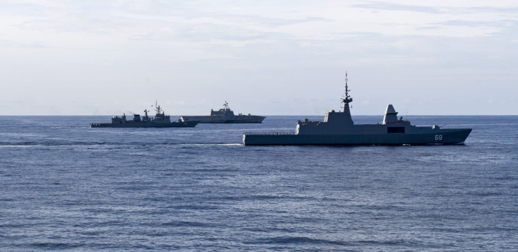 Inaugural Multilateral CARAT Strengthens Interoperability Between Singapore, Thailand and the United States Navies