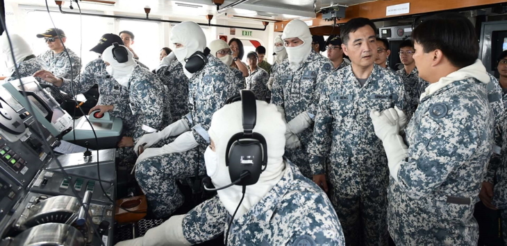 Mr Heng Expressed Confidence in Operational Readiness and Capability of RSN's Missile Corvette NSmen Crew