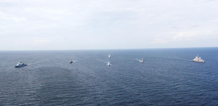 Singapore and Malaysia Navies Conduct 40th Anniversary of Bilateral Exercise Malapura