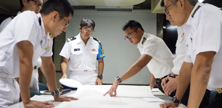 Singapore and Japan Navies Reaffirm Ties with Passage Exercise and Port Call