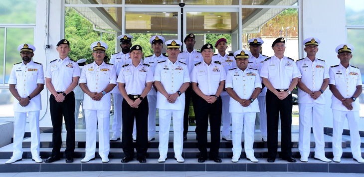 Fostering Warm Defence Relations with the Royal Malaysian Navy