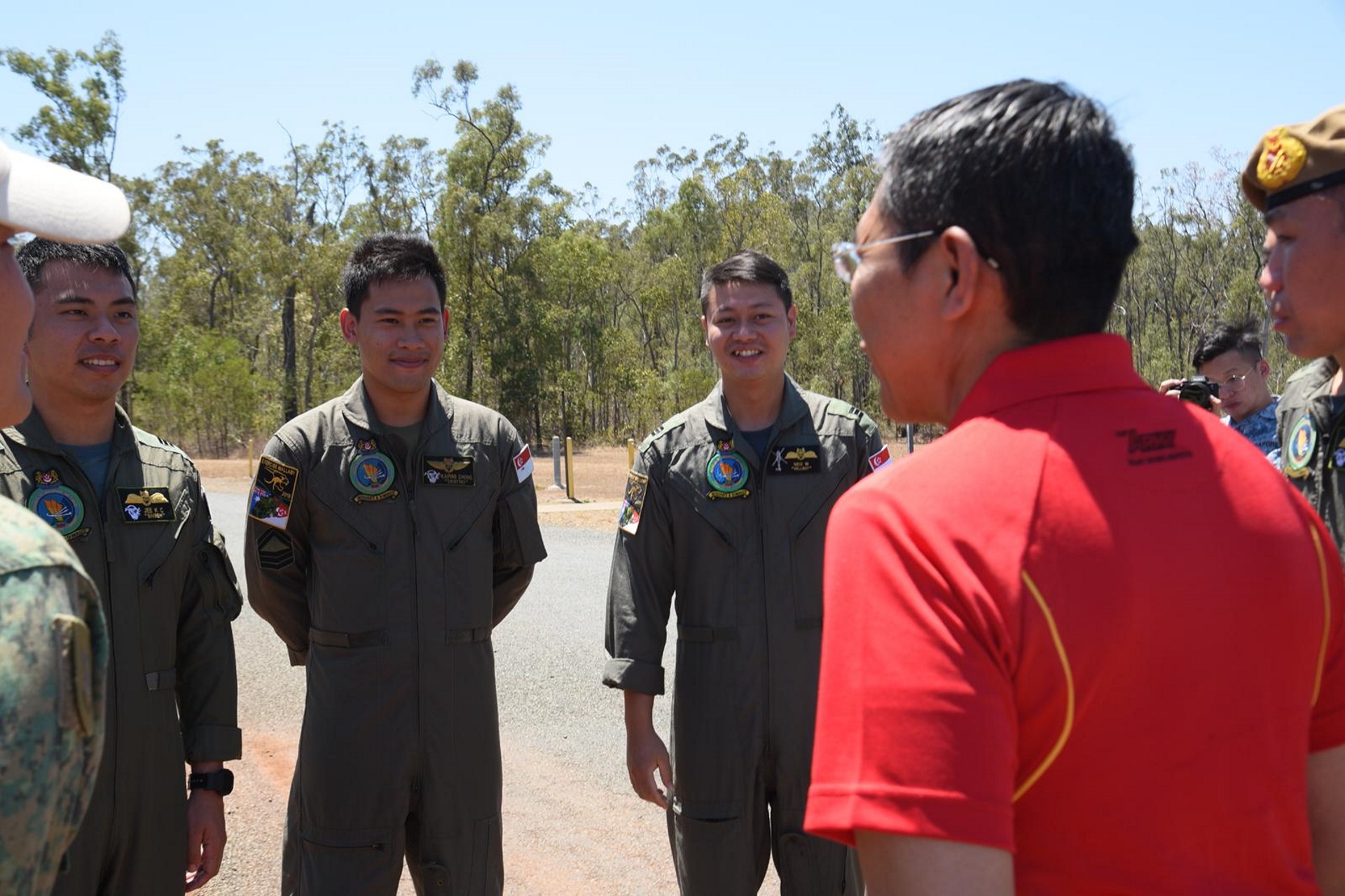 Dr Maliki interacting with Airforce personnel participating in Exercise Wallaby 2019.