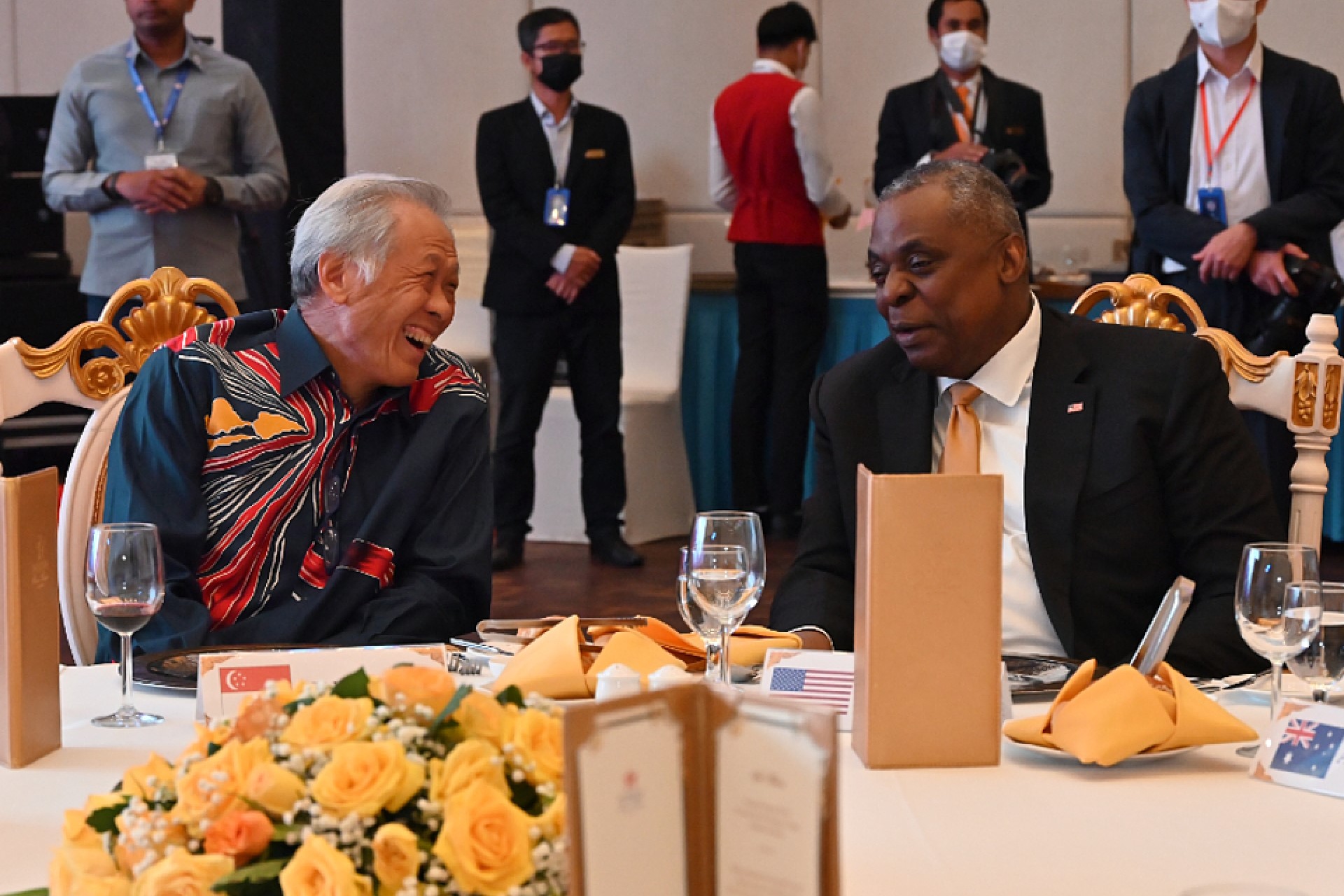 Dr Ng (left) engaging with United States Secretary of Defense Lloyd Austin at the sidelines of the ADMM-Plus.