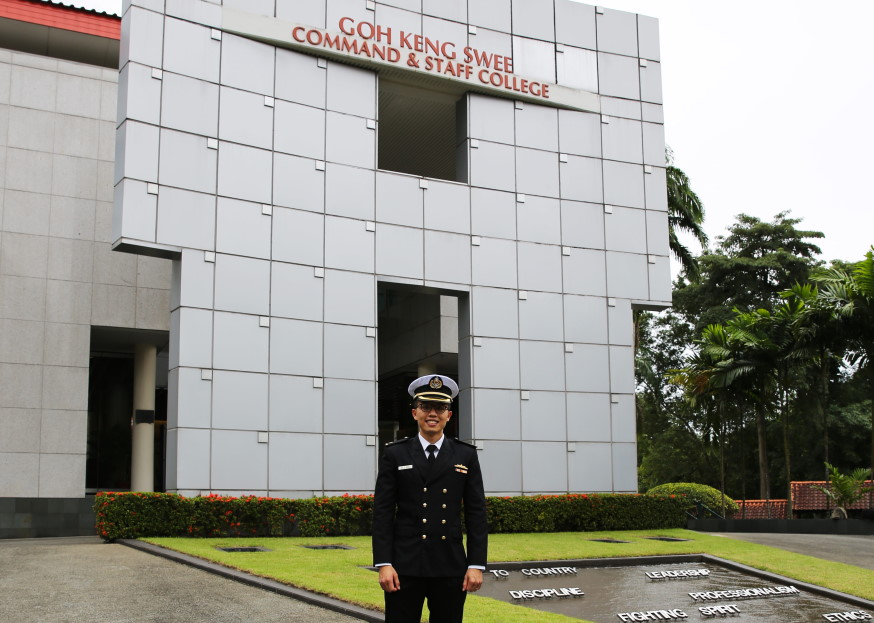 MAJ Koh Mao Jiang, 51st CSC Top Navy Graduate.