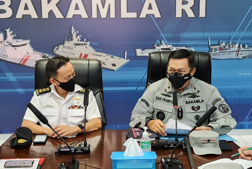 During his visit, COL Chua also met with Commander Western Maritime Zone BAKAMLA FADM Hadi Pranoto. 