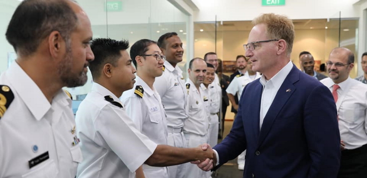 Acting Secretary of the United States Navy (USN) Visits the Information Fusion Centre (IFC)