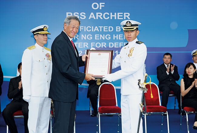Minister for Defence Dr Ng Eng Hen officiated the commissioning ceremony of RSS Archer, 2011