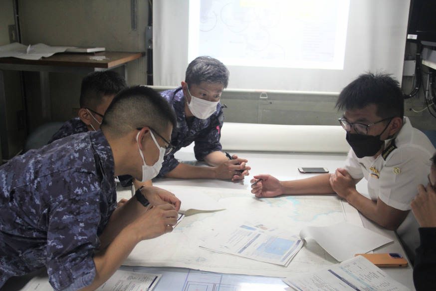 PASSEX planning with personnel from JS Yamagiri.