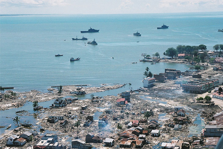 Singapore Navy ships during one of the disaster relief operation after the tsunami in Indonesia