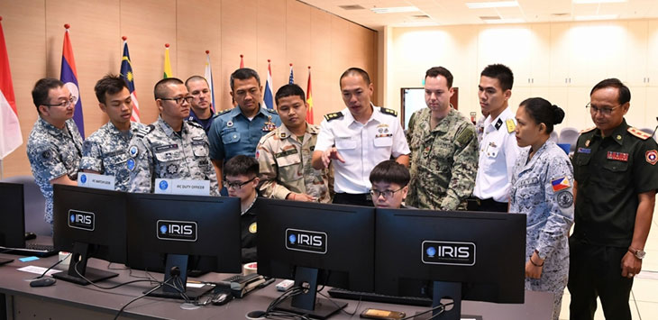 The ASEAN-US Maritime Exercise participants using the RSN