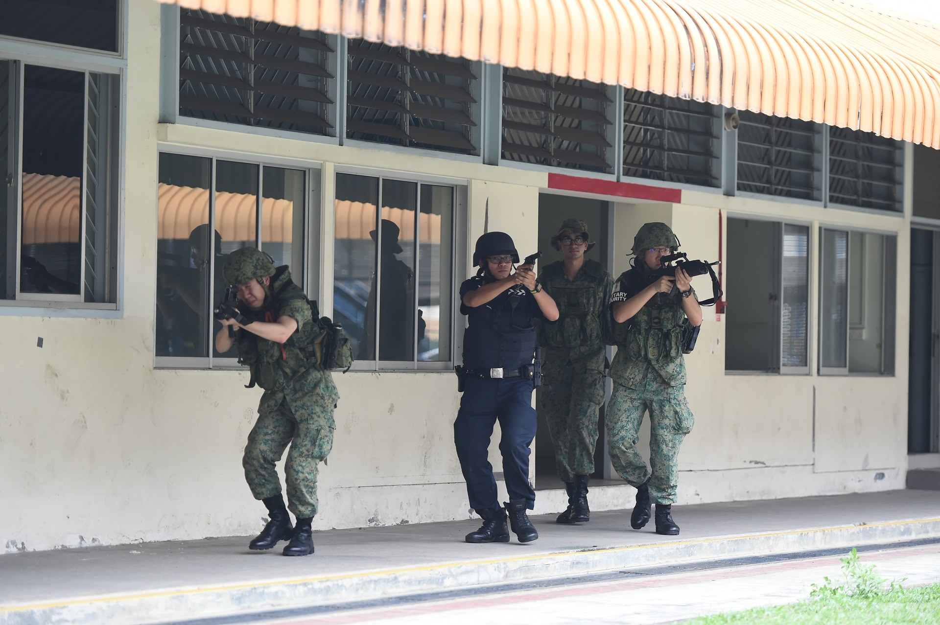 新加坡武装部队、新加坡警察部队定期举行国土安全联合训练